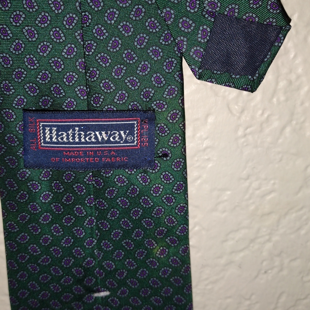 Necktie - Picture 5 of 5